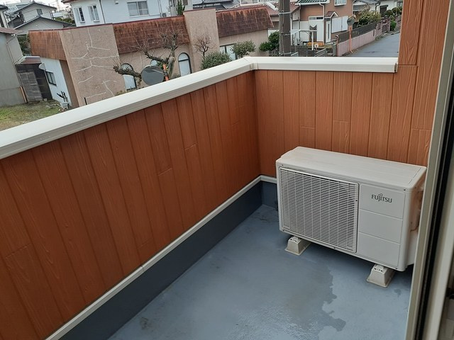 スプリングガーデンBのバルコニー