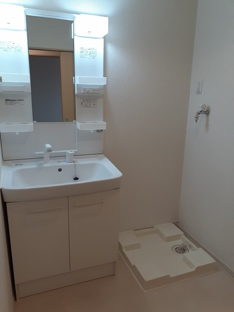 スプリングガーデンBの洗面所