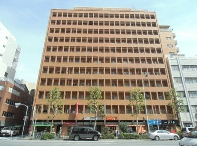 大阪市中央区　区分投資用マンション「リノベ物件」「リノベ後渡し」「現況空家」の外観