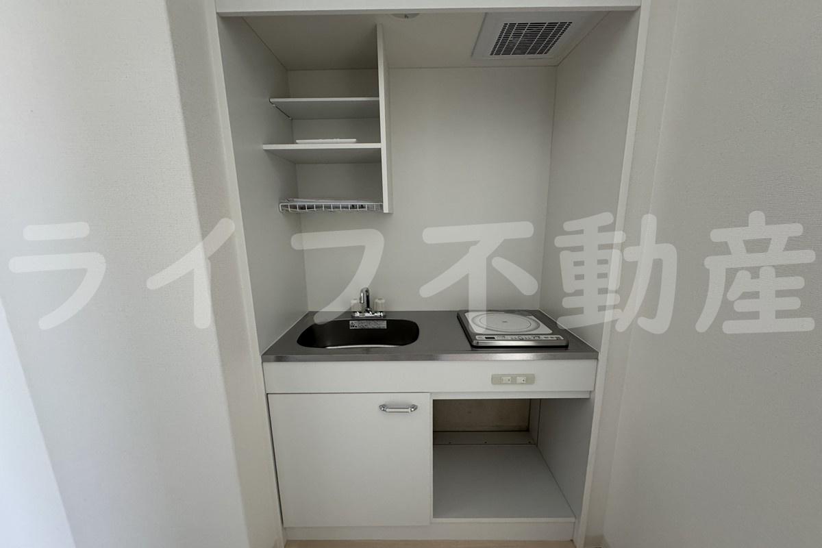 ロイヤル客坊町のキッチン