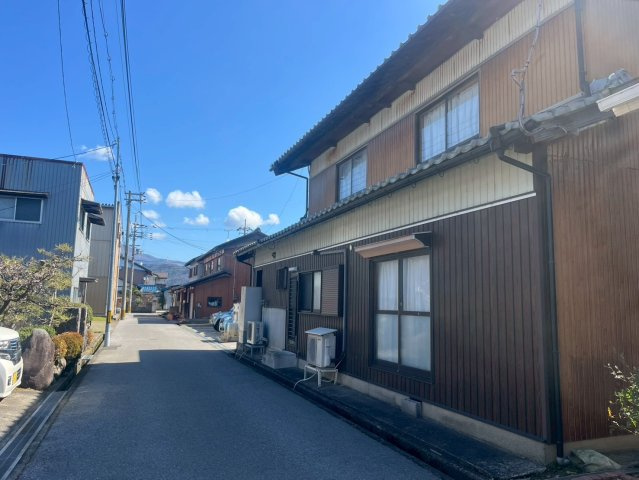 【前面道路含む現地写真】の画像