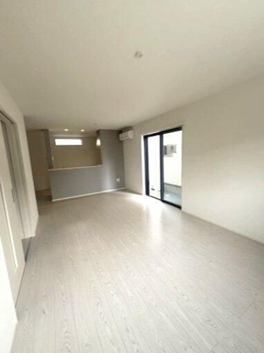 セントラル出水の居間・リビング