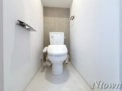 【トイレ】 | ディアレイシャス名古屋太閤通Ⅳ | ゆったりとした空間のトイレです