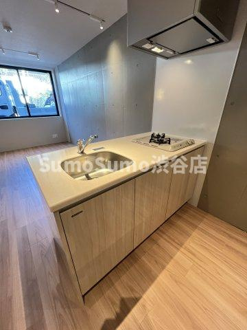 LEGALAND桜新町のキッチン