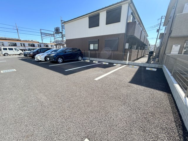 Ｒｅｇａｌｏ　Ｎａｔｓｕｍｅの駐車場