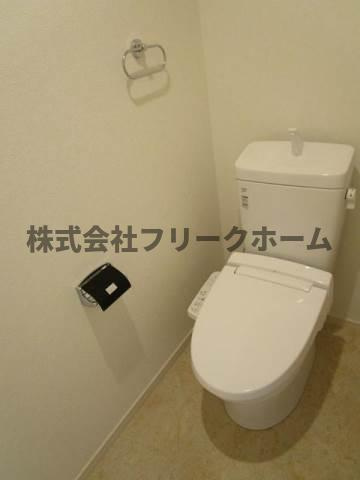 小金井市中町２丁目のアパートのトイレ