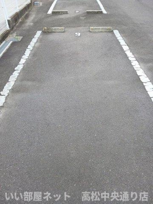 【駐車場】 | コーポフォレストⅡ　Ａ