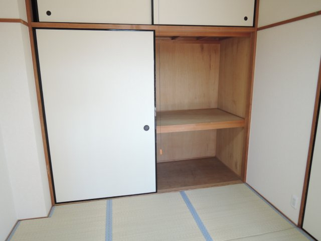 サンヴェール高槻の収納