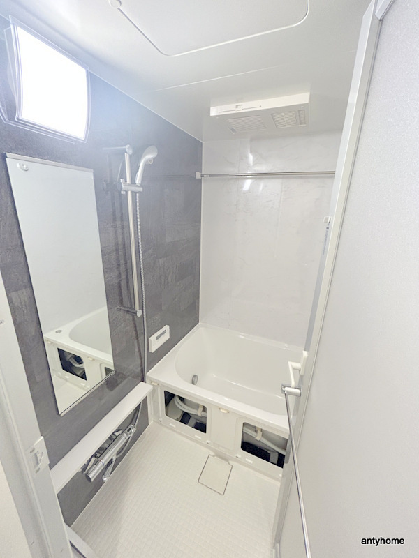 ルフォンプログレ堺筋本町タワーレジデンス　仲介手数料無料の浴室