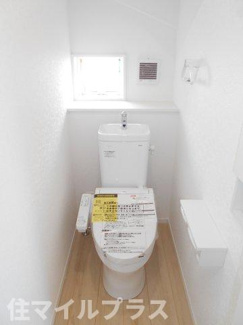 【トイレ】 | 須賀川市和田新築一戸建て4棟 | 清潔感のあるトイレです