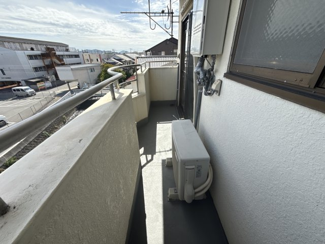サンライズ伊伝居のバルコニー