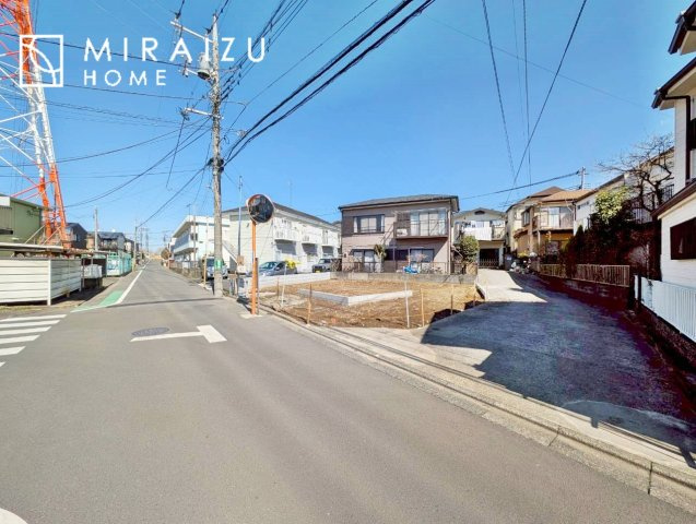 【周辺】 | 青く澄み渡った綺麗な空と、陽の光をたっぷりと受ける、そんな新築住宅で新生活をスタートしてみませんか？見学・ご相談等、ミライズホーム(株)までお気軽にご連絡下さい♪