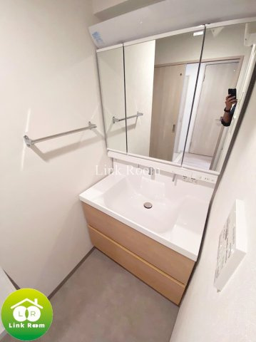 ラグゼナ東陽町の独立洗面台