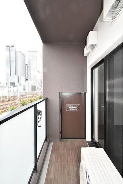 T’s Residence Nagoyaのバルコニー