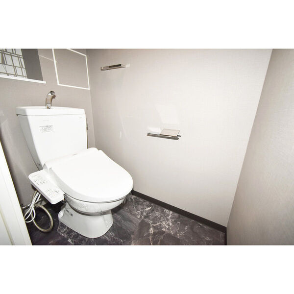 T’s Residence Nagoyaのトイレ