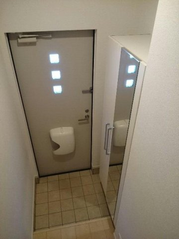 ソーレ・メゾンⅢの玄関