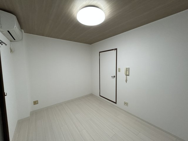 ヴィバーチェ六甲　の居間・リビング