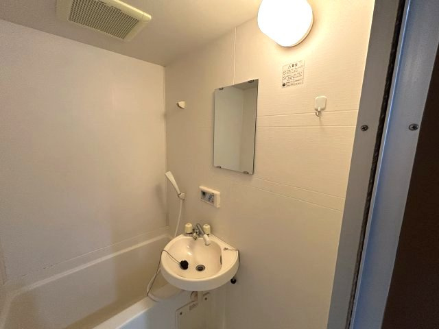 ヴィバーチェ六甲　の洗面所