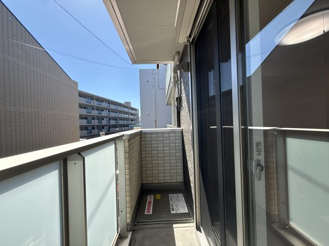 J・アメニティ北今宿のバルコニー