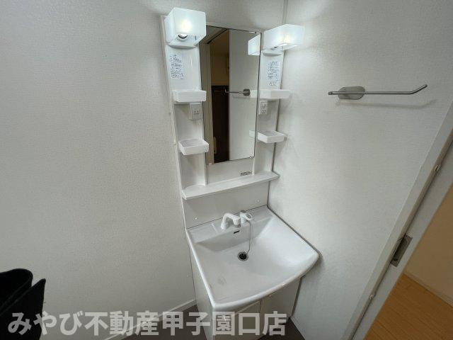 KT甲子園口の洗面所