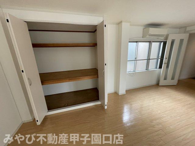 KT甲子園口の収納
