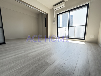 【居間・リビング】 | Louis Residence 弁天町