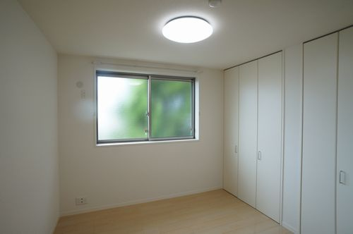 Ｅｌｅｇａｎｃｅ　Ｂの洋室|落ち着いた色調の洋室です