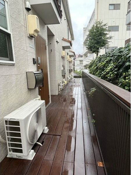 モデラートの玄関