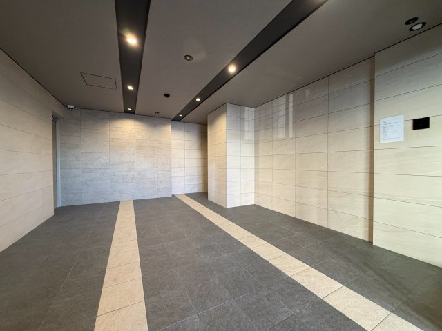 プレサンス高畑ルミア　名古屋市賃貸　仲介手数料無料のロビー