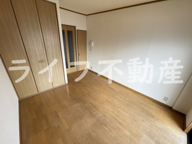 大宝グランシャリオの居間・リビング|ゆったりとした居間です