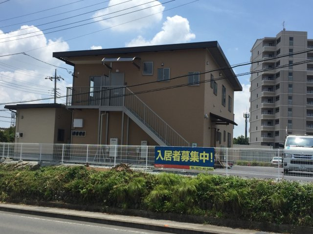 パレス8