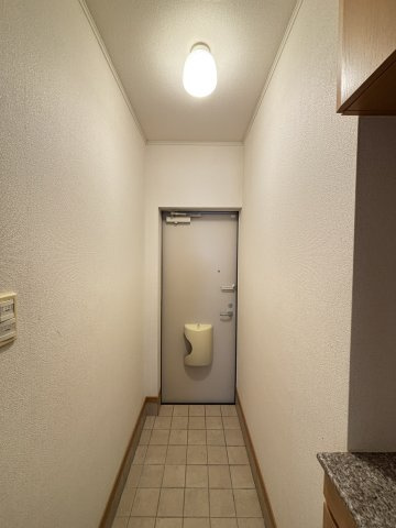 イル　マーレ　Ｂの玄関