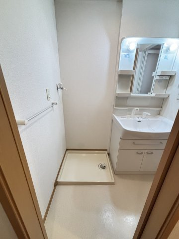 イル　マーレ　Ｂの洗面所