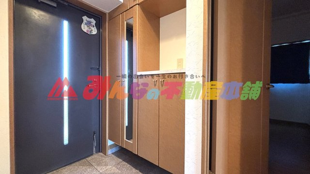 エバーライフネアシティ久留米壱番館の玄関