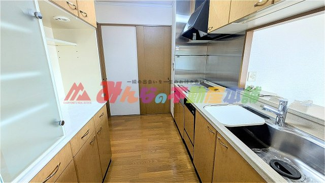 エバーライフネアシティ久留米壱番館のキッチン