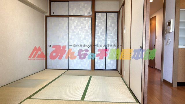 エバーライフネアシティ久留米壱番館の和室