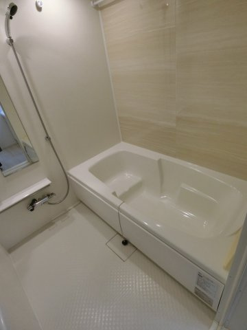 セレストブルーの浴室