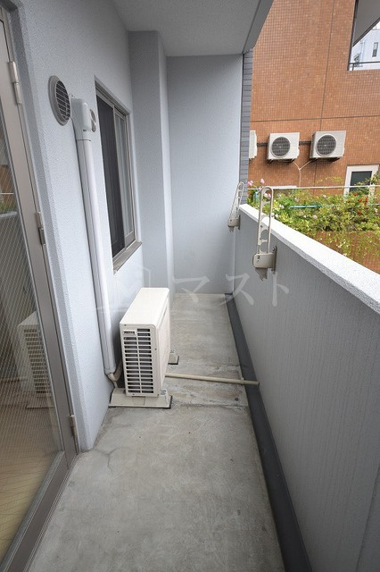 エクセルシア天神橋のバルコニー