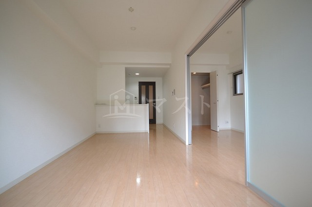 エクセルシア天神橋の居間・リビング