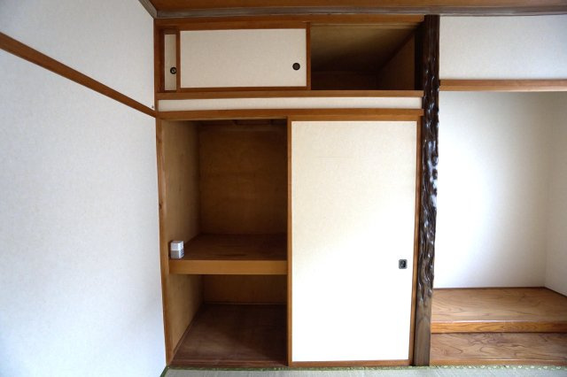 有楽町貸家の収納