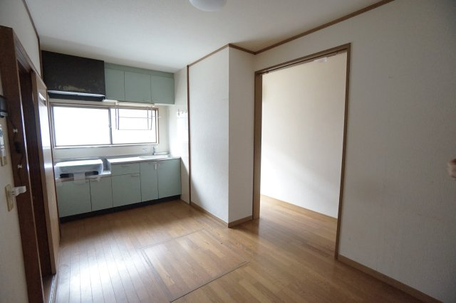 有楽町貸家の居間・リビング