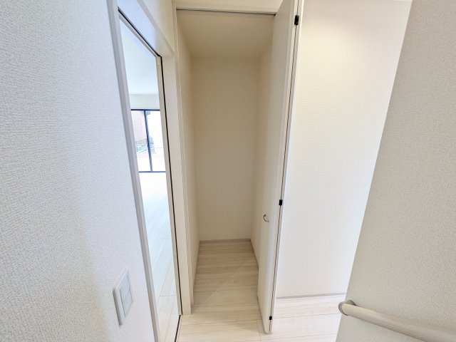 第2　土浦市並木　新築戸建　3号棟の収納