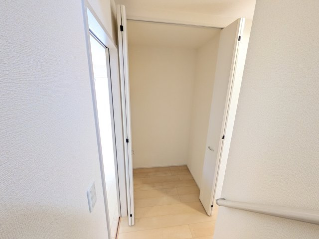 第2　土浦市並木　新築戸建　2号棟の収納