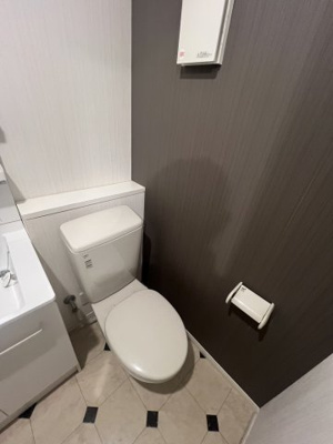 【トイレ】 | casa viva | 別部屋の写真です。