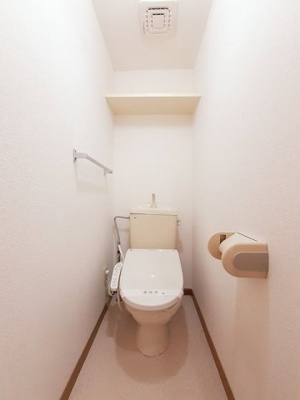 【トイレ】 | 昭和エクセランマンション | ゆったりとした空間のトイレです