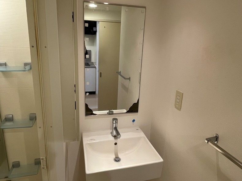 セレリーオ・ニッコーの独立洗面台