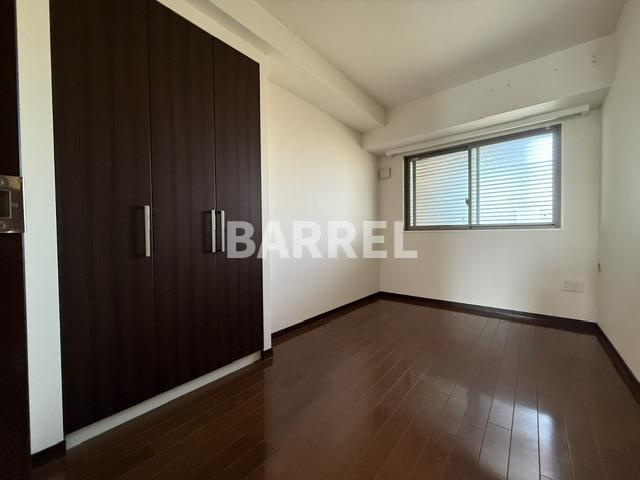 ジオ千里桃山台2番館の寝室