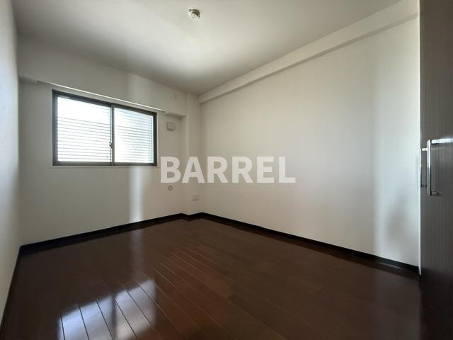 ジオ千里桃山台2番館の寝室