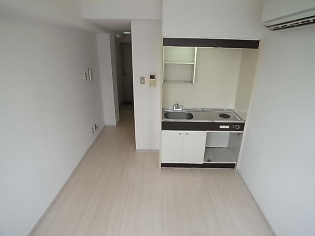 マンションみやけの洋室