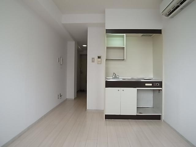 マンションみやけの洋室
